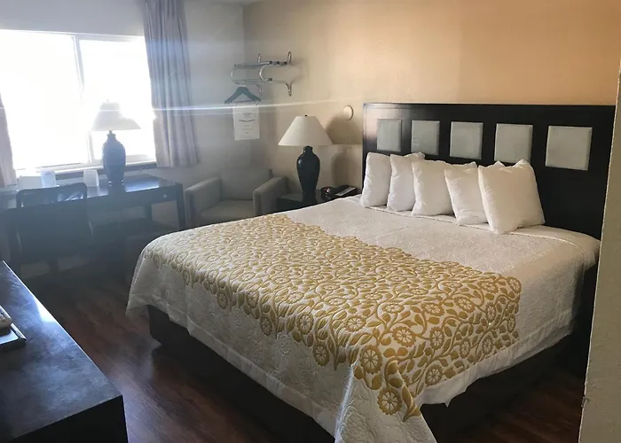 Days Inn By Wyndham Taos